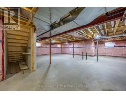 42 HOGARTH DRIVE - 22