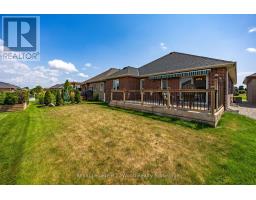 42 HOGARTH DRIVE - 23