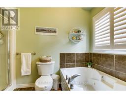 717 GARDEN COURT CRESCENT - 19