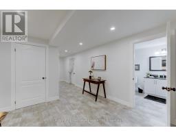 563 LAKEVIEW DRIVE - 33