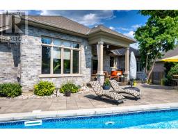 563 LAKEVIEW DRIVE - 41