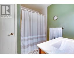 6 - 395 SPRINGBANK AVENUE N - 20