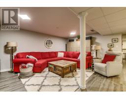 6 - 395 SPRINGBANK AVENUE N - 24
