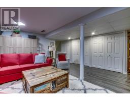 6 - 395 SPRINGBANK AVENUE N - 27