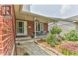 21 HERON AVENUE - 3