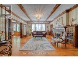 140 VANSITTART AVENUE - 12