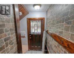 140 VANSITTART AVENUE - 21