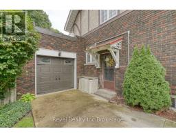 140 VANSITTART AVENUE - 7