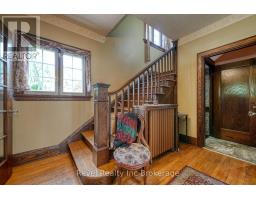 140 VANSITTART AVENUE - 9