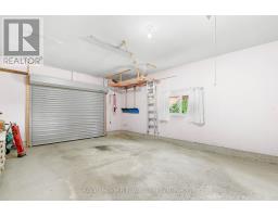 38 DENRICH AVENUE - 33