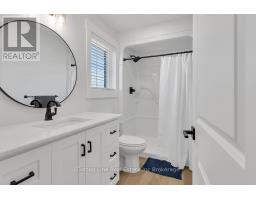18 WALNUT DRIVE - 15