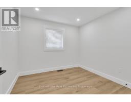 18 WALNUT DRIVE - 16