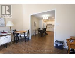 20 EDWIN CRESCENT - 19