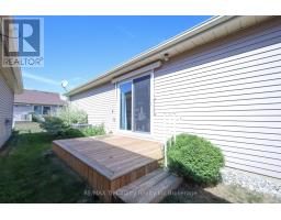 20 EDWIN CRESCENT - 3