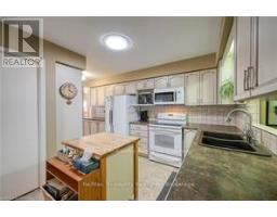 18 WILKINS CRESCENT - 29