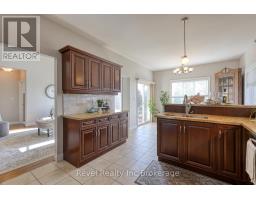 764 GARDEN COURT CRESCENT - 17
