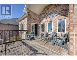 764 GARDEN COURT CRESCENT - 23