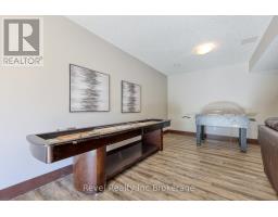 764 GARDEN COURT CRESCENT - 31