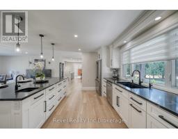 403269 ROBINSON ROAD - 13