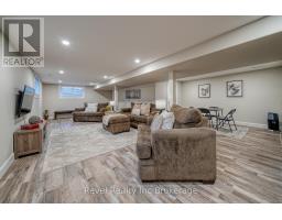 403269 ROBINSON ROAD - 37