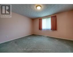 5 - 928 LORENE STREET - 17