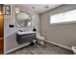 45 CARMAN STREET - 27