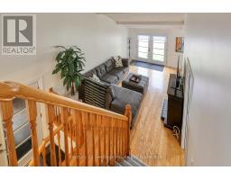275 CARTIER DRIVE N - 7