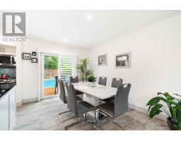 32 DEVON COURT - 5