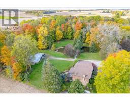 405542 BEACONSFIELD ROAD - 35