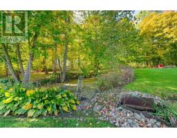 405542 BEACONSFIELD ROAD - 43