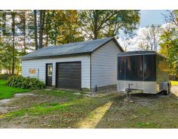 405542 BEACONSFIELD ROAD - 44