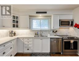 9 EDMUNDS CRESCENT - 8