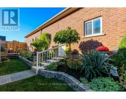 707 SOUTHWOOD WAY - 27