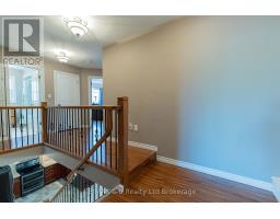 9 LANGRELL AVENUE - 32