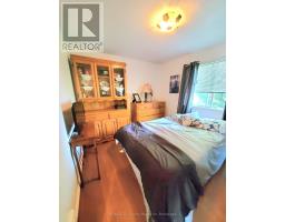 5 ROSEMARIE BOULEVARD - 11