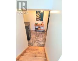 5 ROSEMARIE BOULEVARD - 16