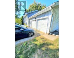 5 ROSEMARIE BOULEVARD - 40
