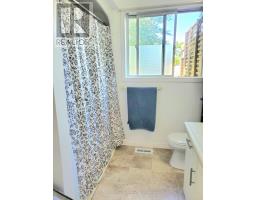 5 ROSEMARIE BOULEVARD - 9