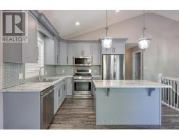 27 REEVES ROAD - 8