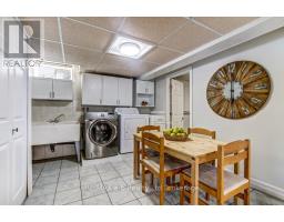1035 DEVONSHIRE AVENUE - 32