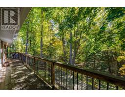8 HIGHLAND DRIVE - 21