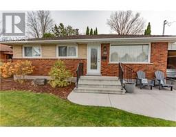 682 ROSELAWN Avenue - 2