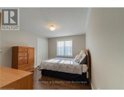 123 WILSON AVENUE - 24