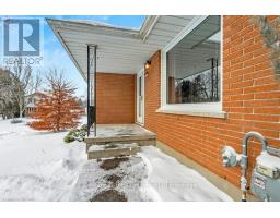 727 GLADSTONE DRIVE - 4