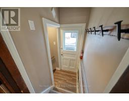 285 INGERSOLL AVENUE - 36