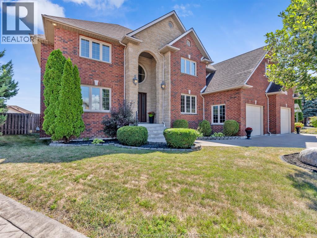 118 REMO CRESCENT, Lakeshore