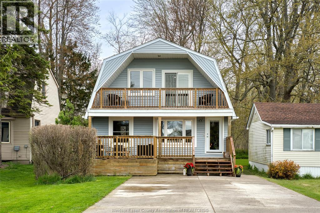374 LAKEWOOD DRIVE, Amherstburg