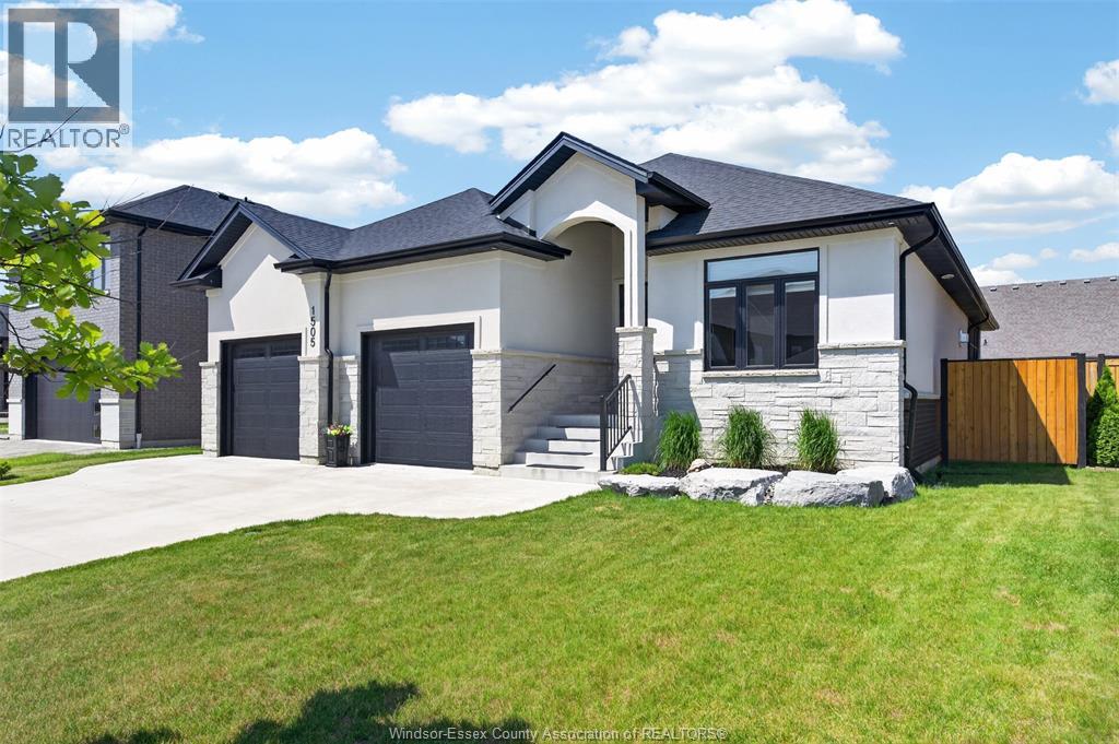1505 CLEARWATER, Windsor