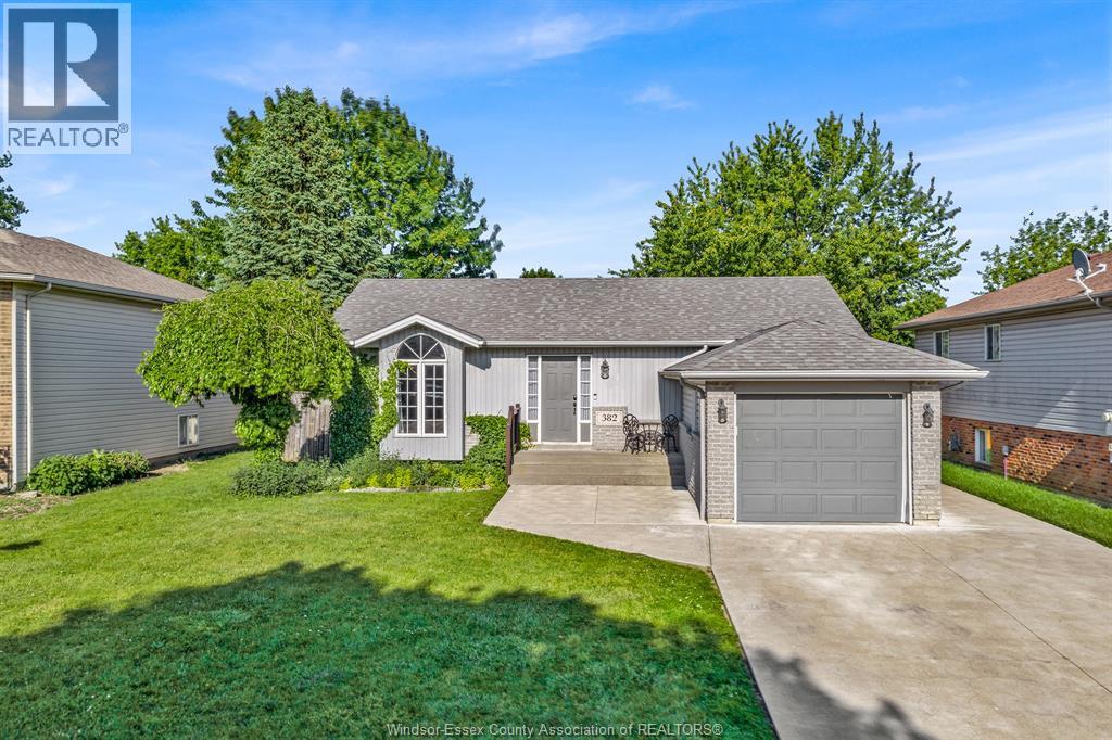 382 THORN RIDGE, Amherstburg