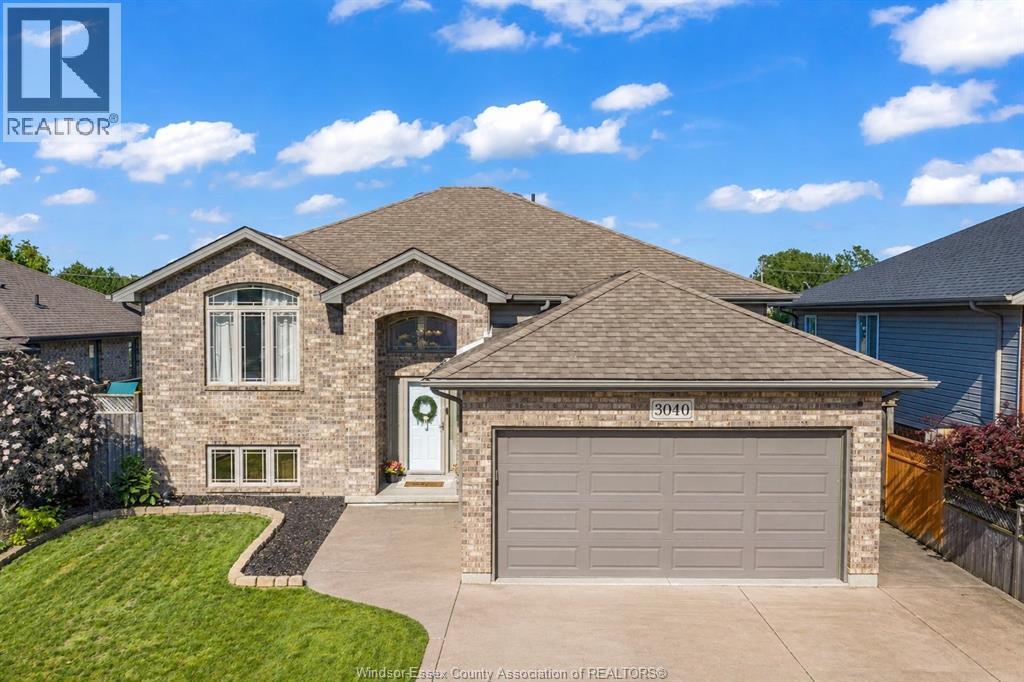3040 TROUP CRESCENT, Windsor